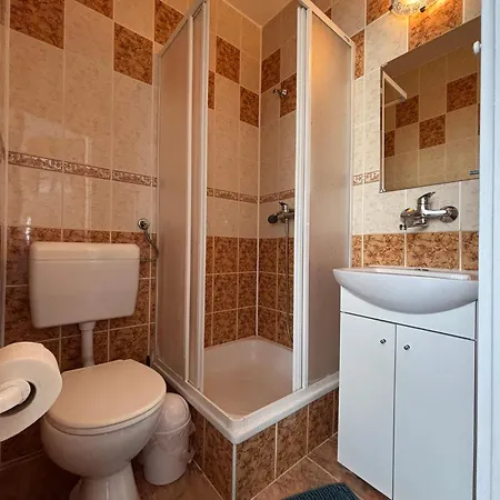 Goscinne Floks Guest house *