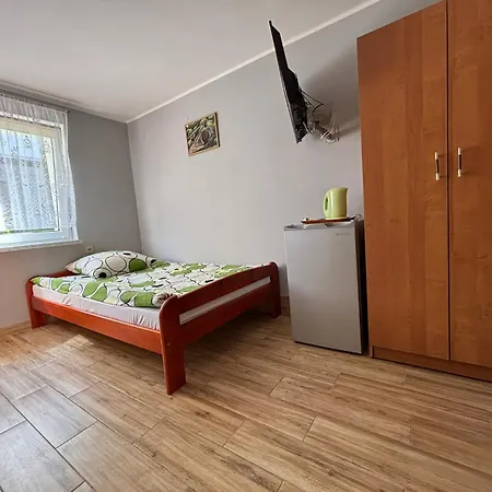 Guest house Goscinne Floks *